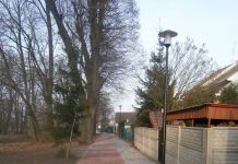 Rowerem po torowisku nad jezioro