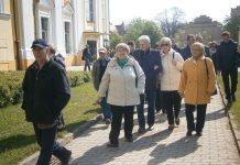 Zwiedzanie z przewodnikiem