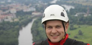 Światowy debiut miedziowego ratownika