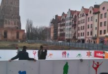 Lodowisko przed ratuszem już czynne