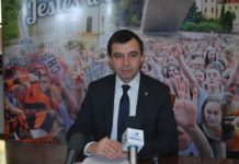 Punkt paszportowy w głogowskim ratuszu