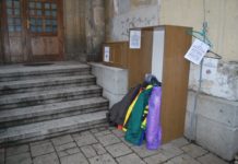 Akcja uczniów z „mechanika”. Szafa z ciepłym ubraniem