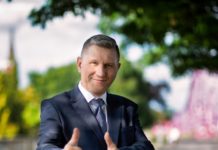 .Nowoczesna honorowo i we współpracy z koalicjantem