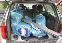 Kierowca TIR-a uwięziony w kabinie