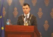 Biuro paszportowe w głogowskim ratuszu