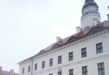 Stara flota do wymiany. Chevrolet trafił do Jednostki Ratownictwa