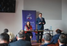 O pieniądzach na spotkaniu z Posłem