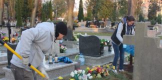 Opuszczone groby uprzątnięte przez wolontariuszy KGHM