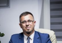 54 tysiące złotych na kolejne laptopy