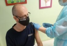 Szczepienie głogowskich policjantów