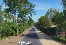 Inwestycja ukończona. Jest już ścieżka rowerowa i chodnik