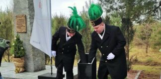 Granulat miedzi, karabińczyk z wyprawy polskiego himalaisty – wyjątkowa pamiątka na zakończenie jubileuszu KGHM