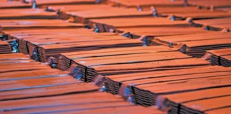 Miedziane katody KGHM na nowej giełdzie w Chinach