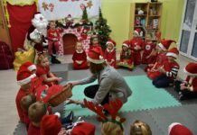 Mikołaj i przyjaciele odwiedzili najmłodszych mieszkańców gminy Kotla