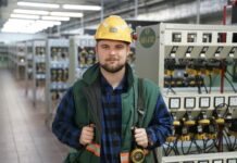 KGHM zatrudnia absolwentów klas patronackich „Kompetentni w branży”