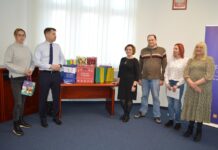 Paczki od radnych PiS i posła