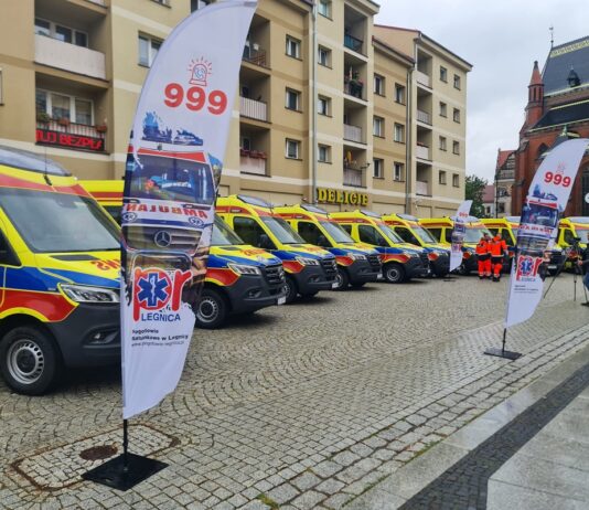 Nowe ambulanse dla Zespołów Ratownictwa Medycznego